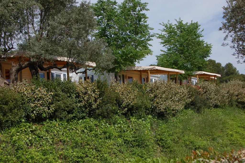 Càmping Terra Alta Bot Esterno foto